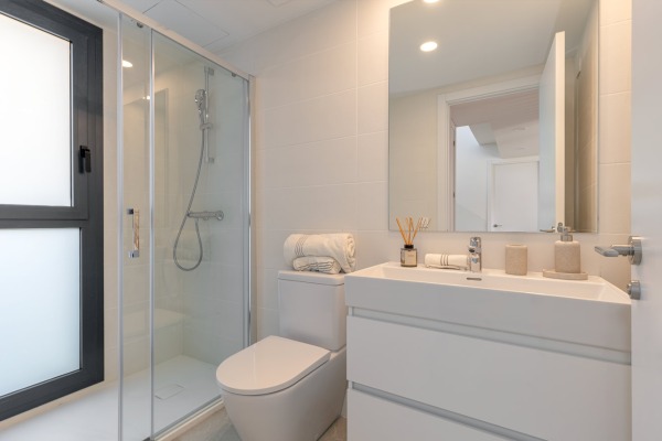 Modern new development terraced house with private pool image 12