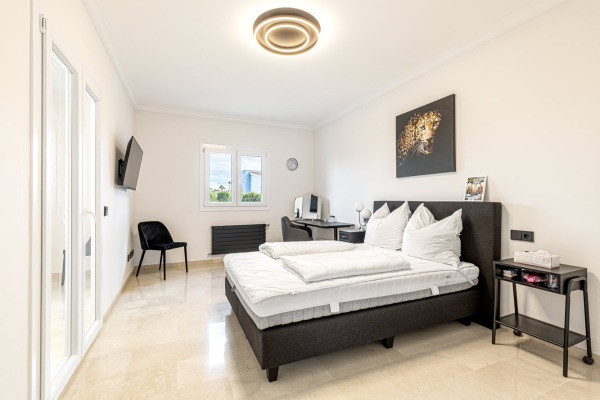 Mediterranean villa with sea views in Sa Torre image 11