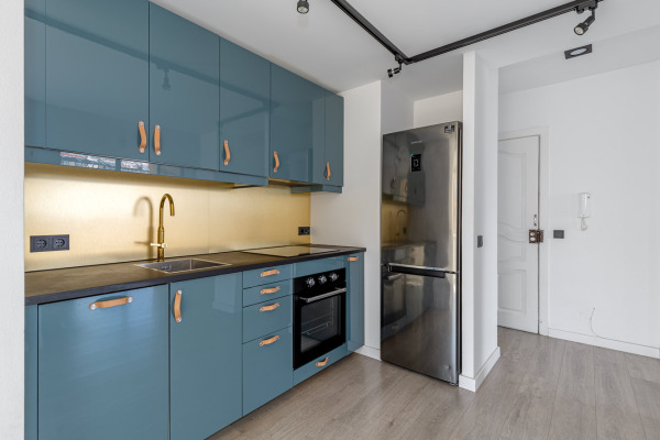 Sea view apartment near the beach above the rooftops of Portixol image 4