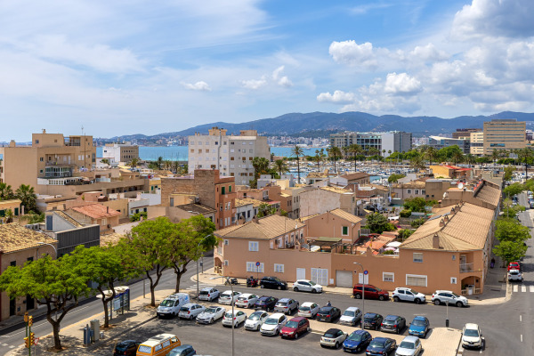 Sea view apartment near the beach above the rooftops of Portixol image 11