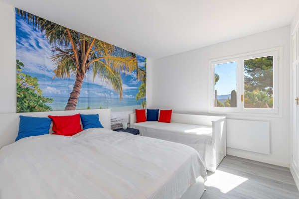 Mediterranean penthouse with sea views in an exclusive location in Paguera image 11